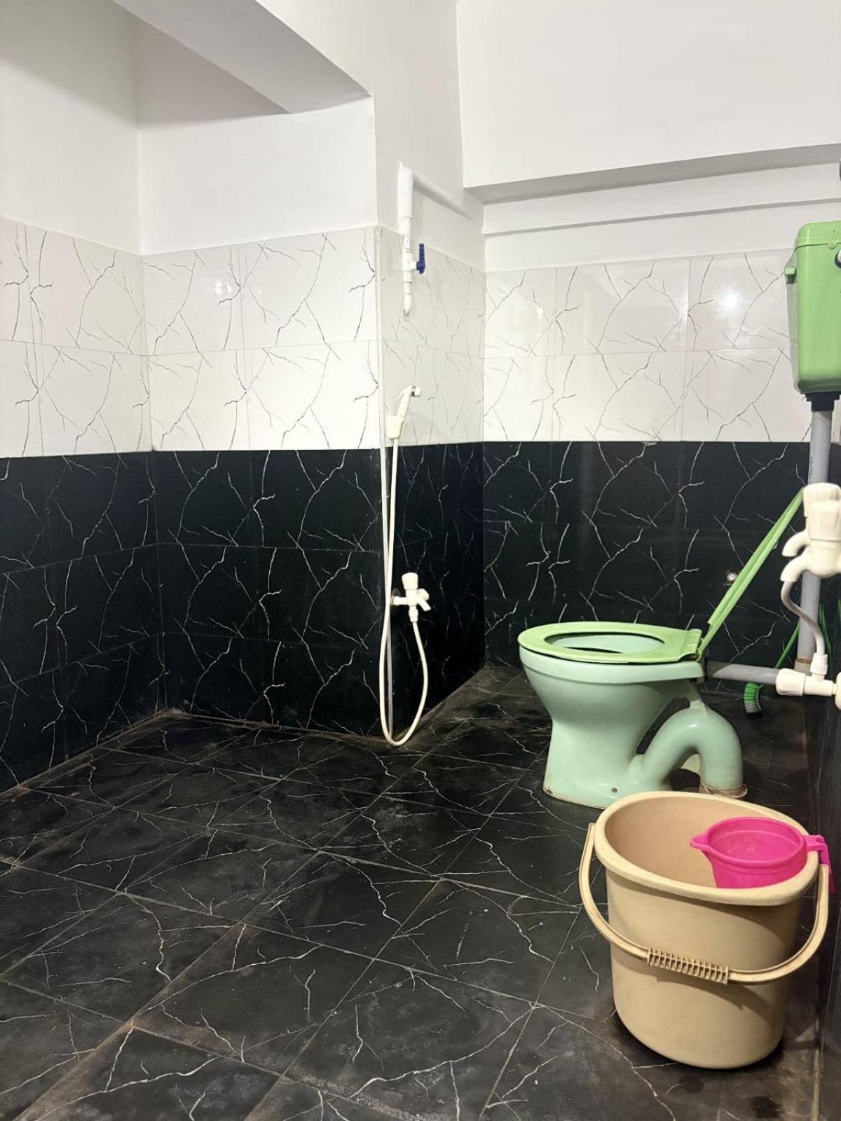 Gsr Stayhome Пондичери Екстериор снимка